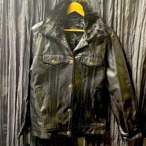 Genuine leather mink fur collar coat. HOT